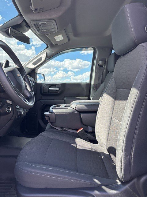 Certified 2025 Chevrolet Silverado 1500 Custom w/ Turbomax Blackout Package image 7