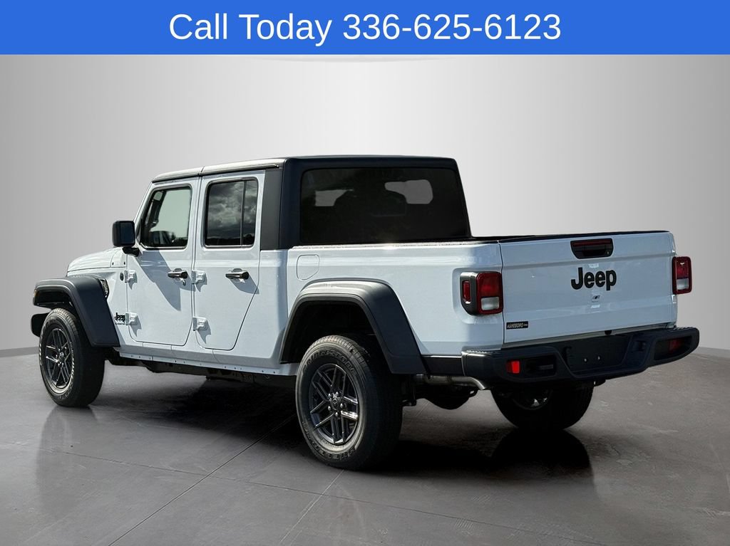 New 2025 Jeep Gladiator Sport AWD/4WD image 7