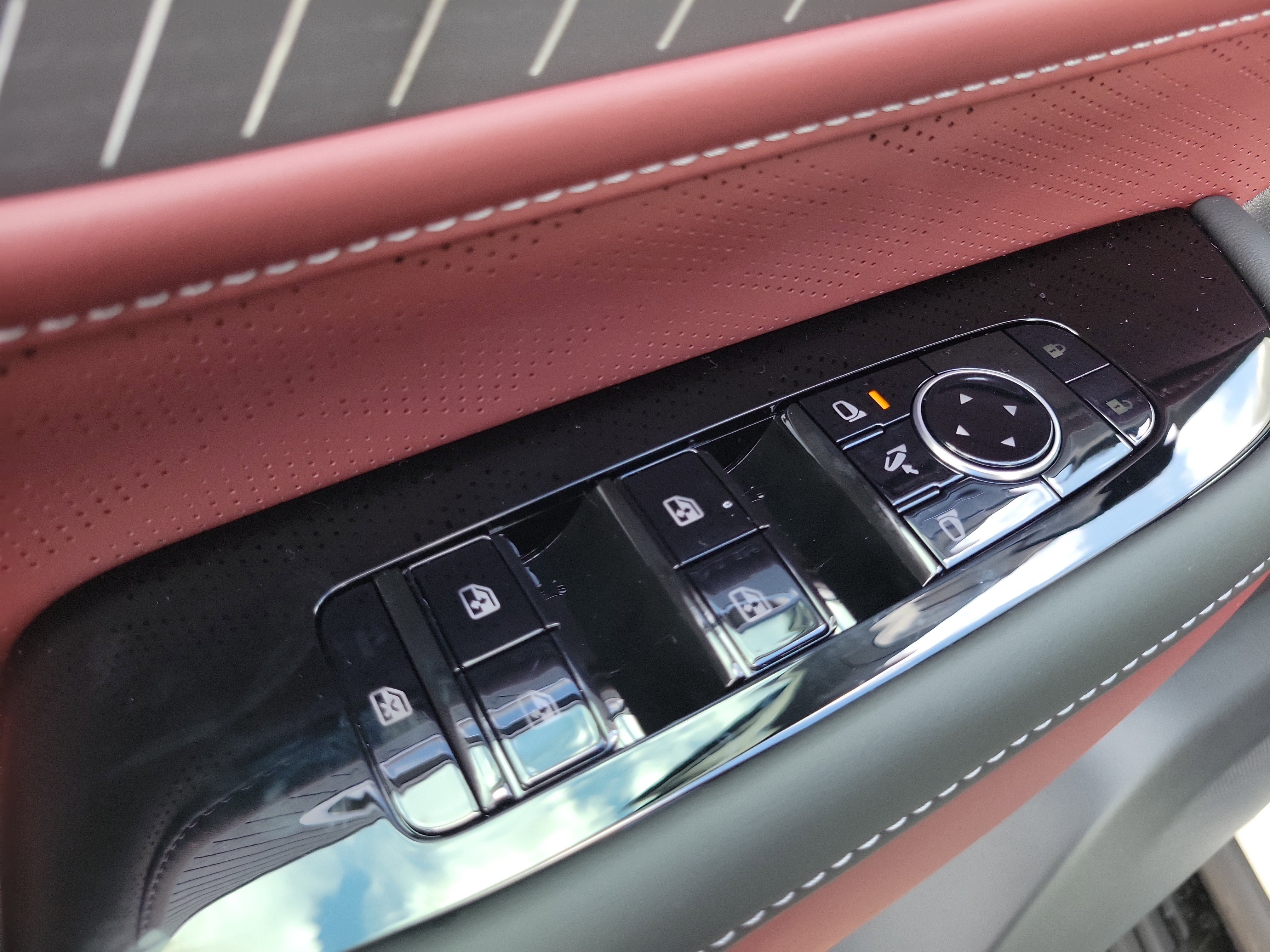 New 2026 INFINITI QX80 Autograph image 17