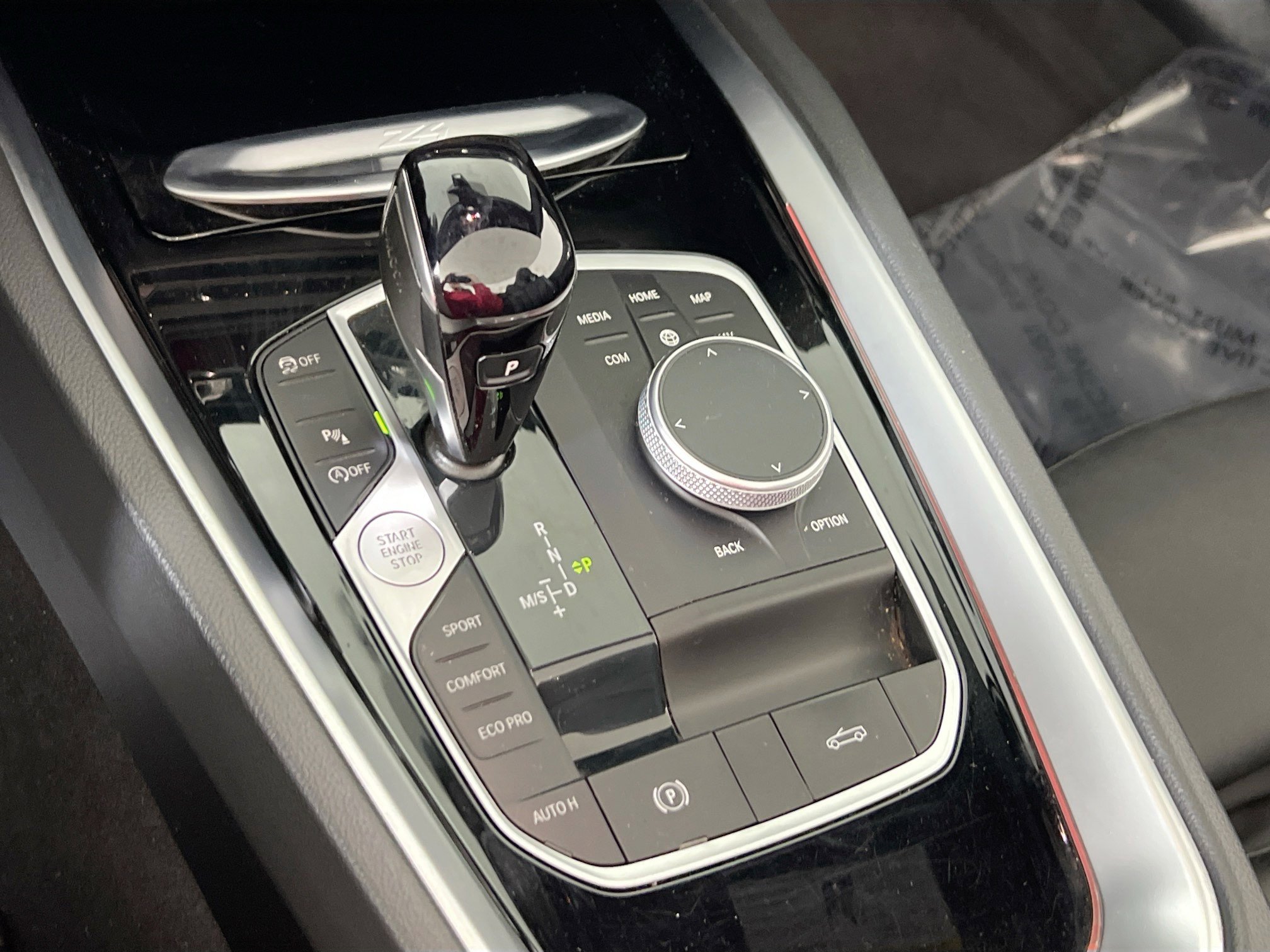 Used 2022 BMW Z4 sDrive30i w/ Driving Assistance Package image 17