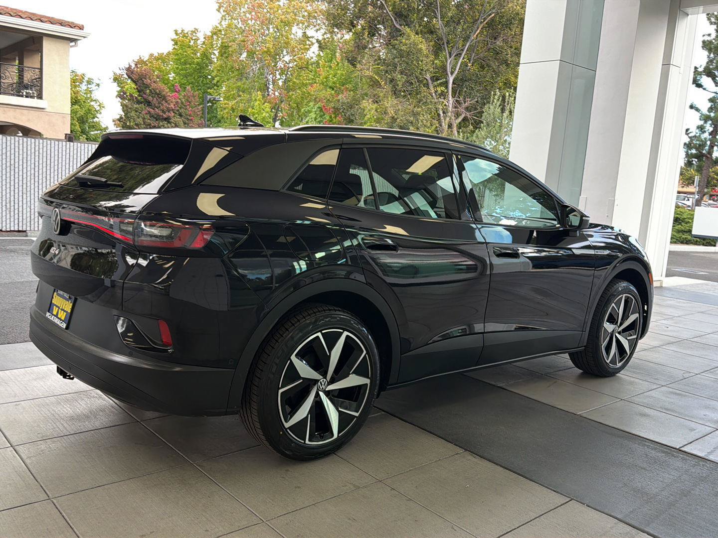 Certified 2023 Volkswagen ID.4 Pro S AWD/4WD image 5