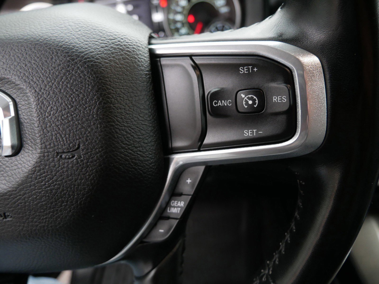 Used 2021 RAM 1500 Laramie image 22