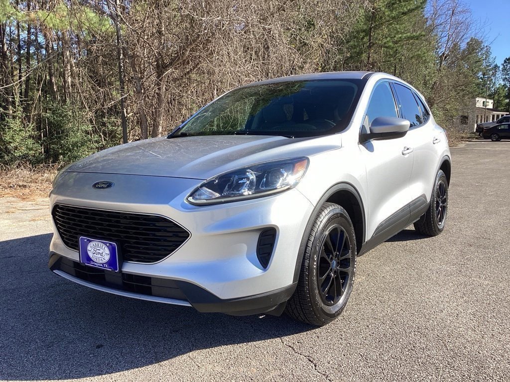Used 2020 Ford Escape SE image 3