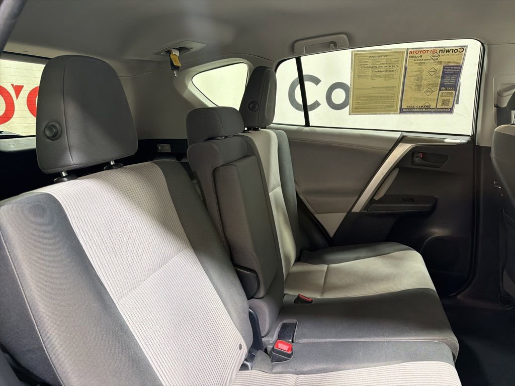 Used 2013 Toyota RAV4 LE image 15