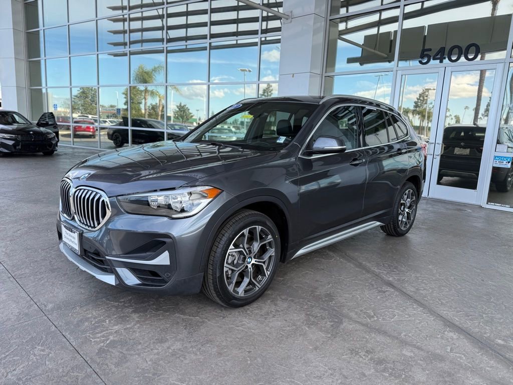 Used 2021 BMW X1 sDrive28i image 1