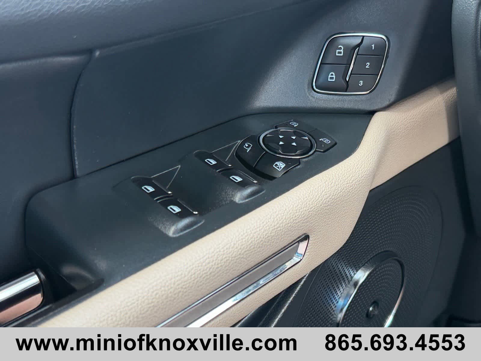 Used 2024 Ford Expedition Max Limited AWD/4WD image 27