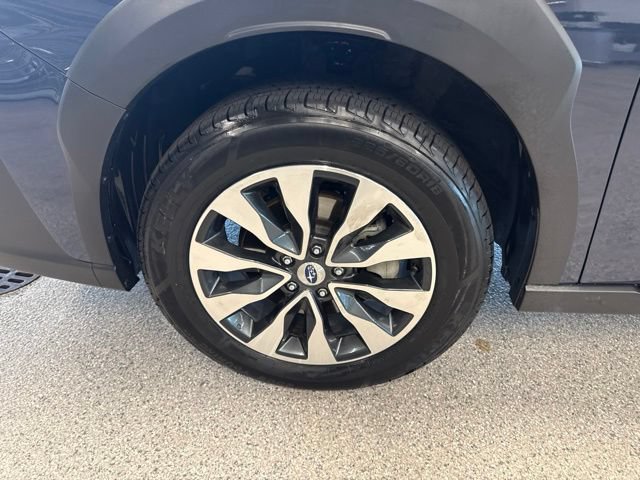 Used 2024 Subaru Outback Limited AWD/4WD image 11