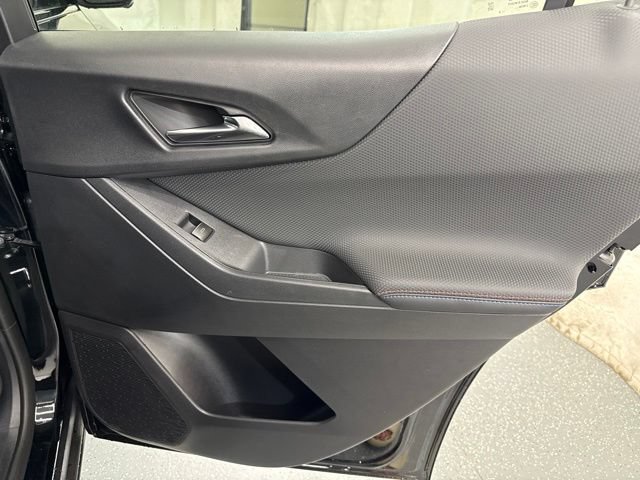 New 2026 Chevrolet Equinox RS w/ Safety and Technology Package AWD/4WD image 11