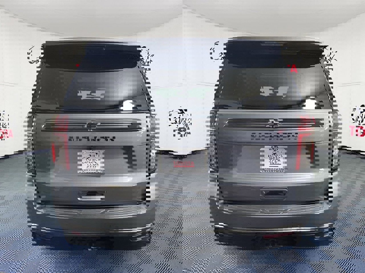 Used 2022 Chevrolet Suburban Z71 w/ Luxury Package image 6