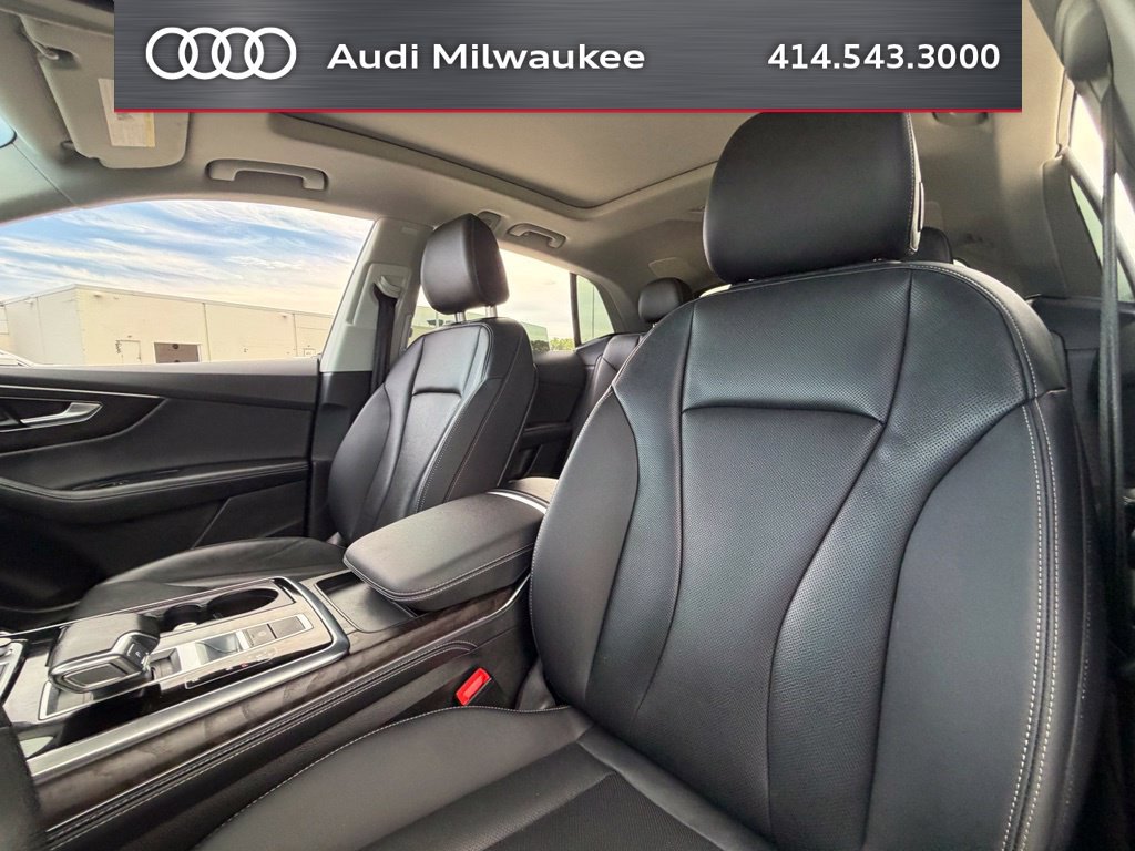 Used 2023 Audi Q8 Premium Plus w/ Premium Plus Package AWD/4WD image 5