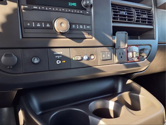New 2025 GMC Savana 2500 w/ Driver Convenience Package RWD image 7