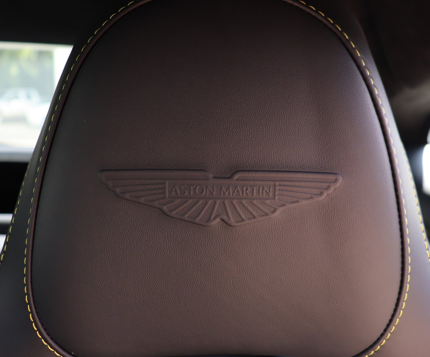 New 2025 Aston Martin V8 Vantage Coupe image 20