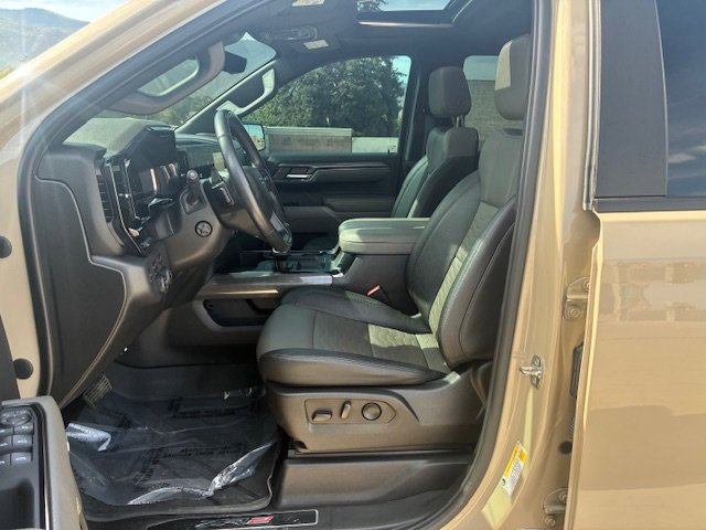 Used 2023 Chevrolet Silverado 1500 ZR2 w/ Technology Package image 11