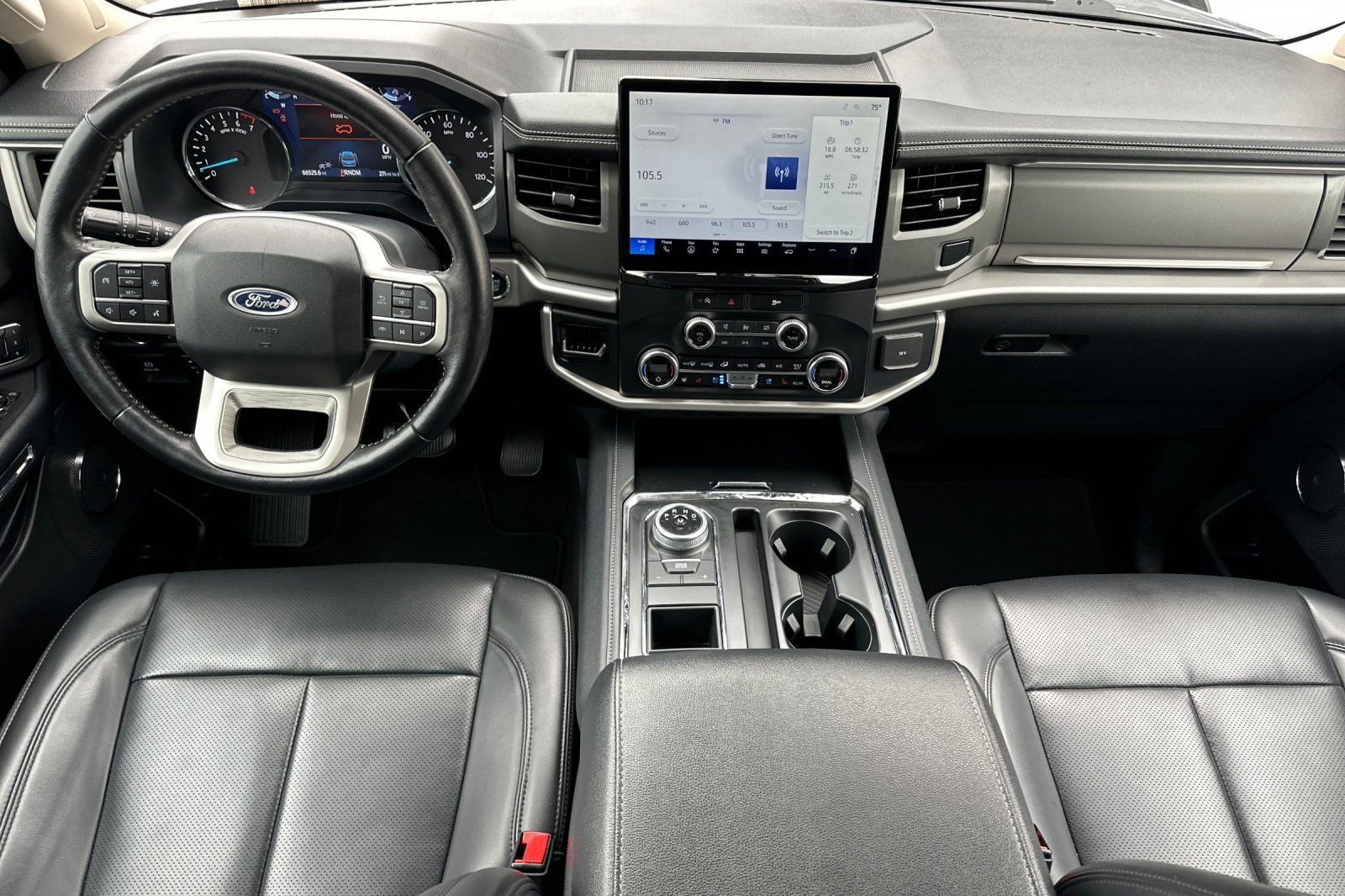 Used 2024 Ford Expedition Max XLT image 16