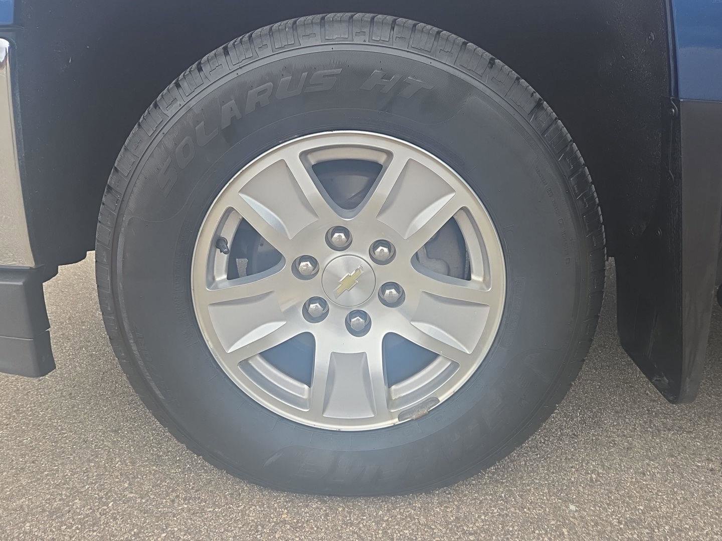 Used 2018 Chevrolet Silverado 1500 LT w/ All Star Edition image 12