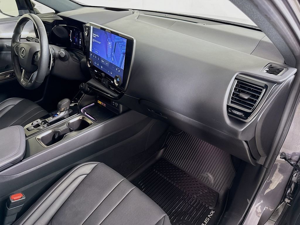 Certified 2025 Lexus NX 450h+ F Sport w/ Accessory Package (2T) image 31
