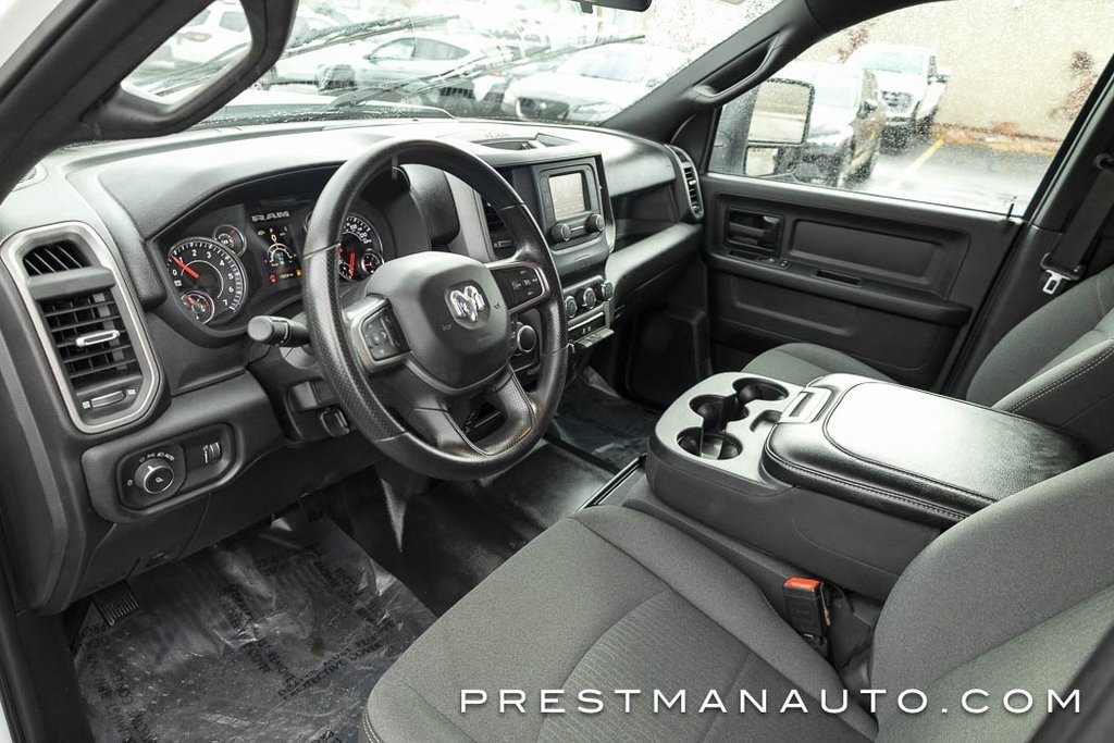 Used 2024 RAM 2500 Tradesman w/ Chrome Appearance Group image 19