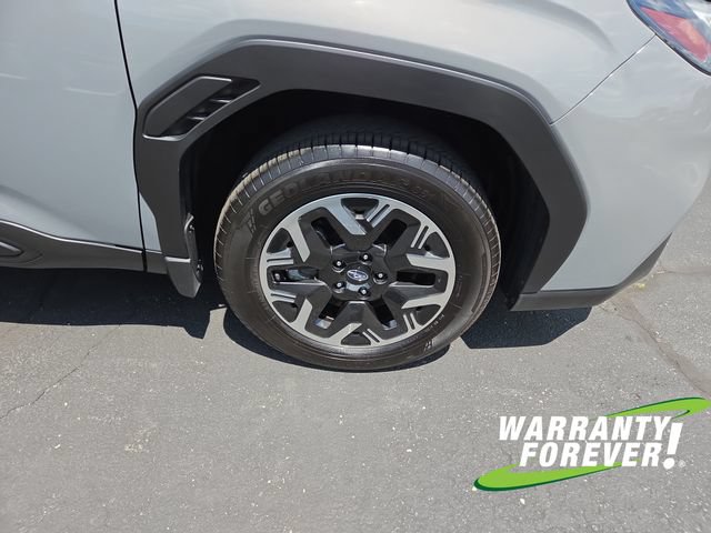 Used 2025 Subaru Forester Premium AWD/4WD image 20