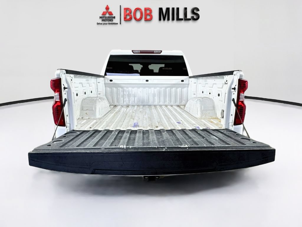 Used 2022 Chevrolet Silverado 1500 Custom AWD/4WD image 25