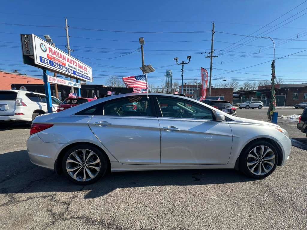 Used 2013 Hyundai Sonata SE image 14