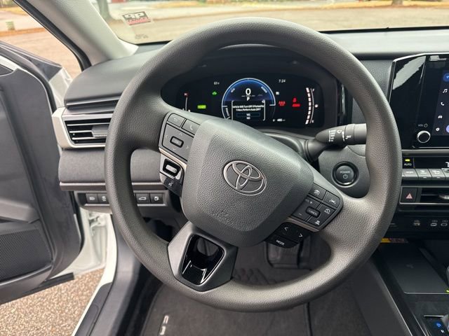 Used 2025 Toyota Camry LE AWD/4WD image 26