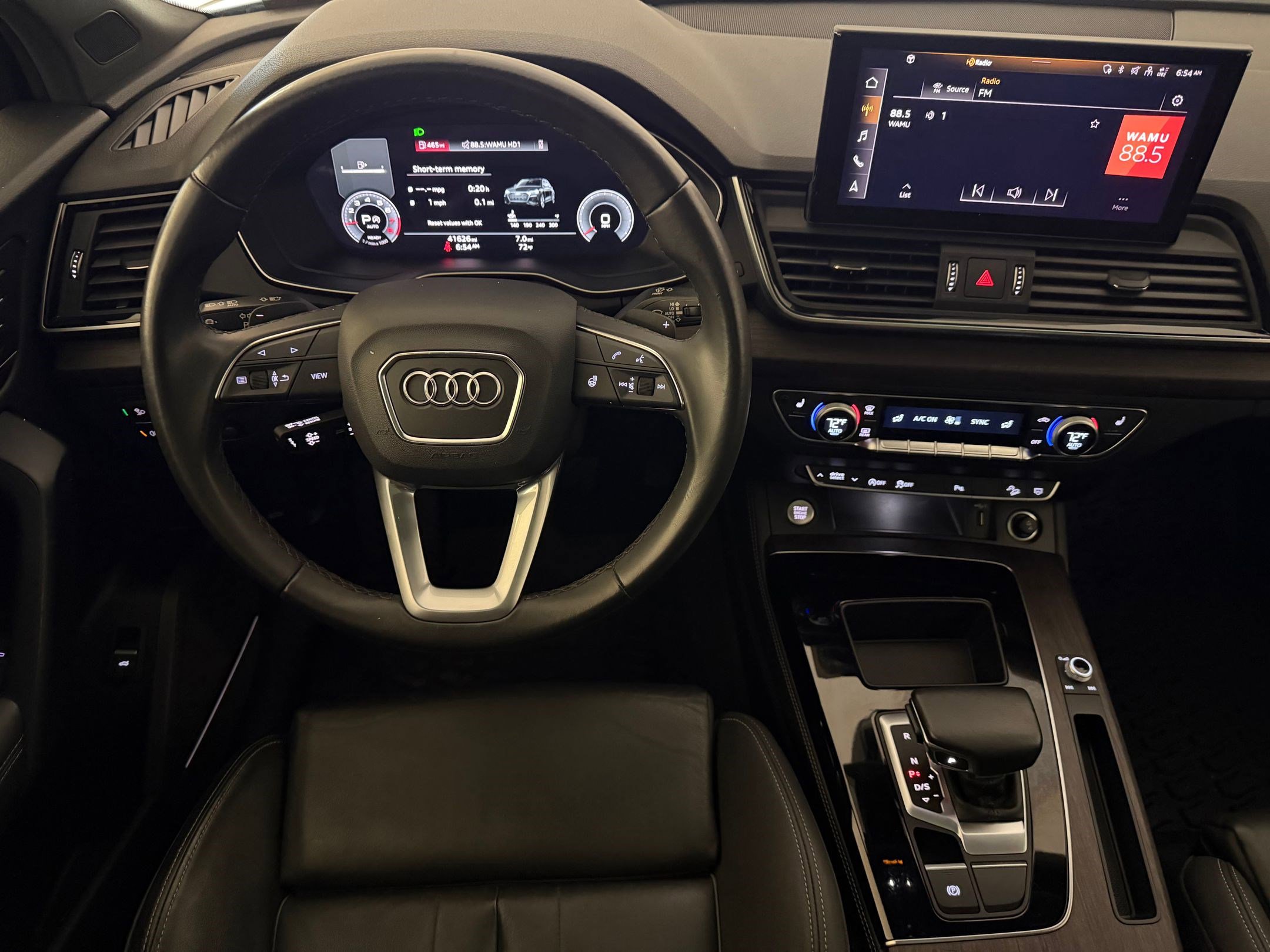 Used 2023 Audi Q5 2.0T Premium Plus w/ Premium Plus Package AWD/4WD image 31