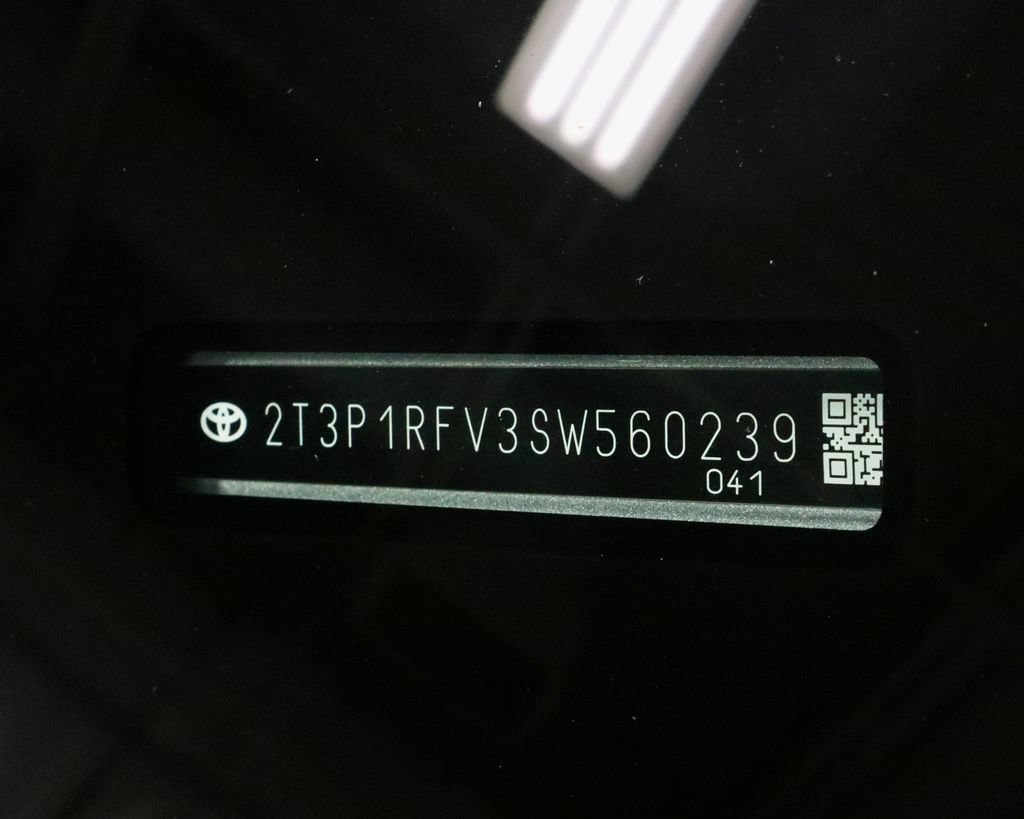Used 2025 Toyota RAV4 XLE w/ Convenience Package AWD/4WD image 35