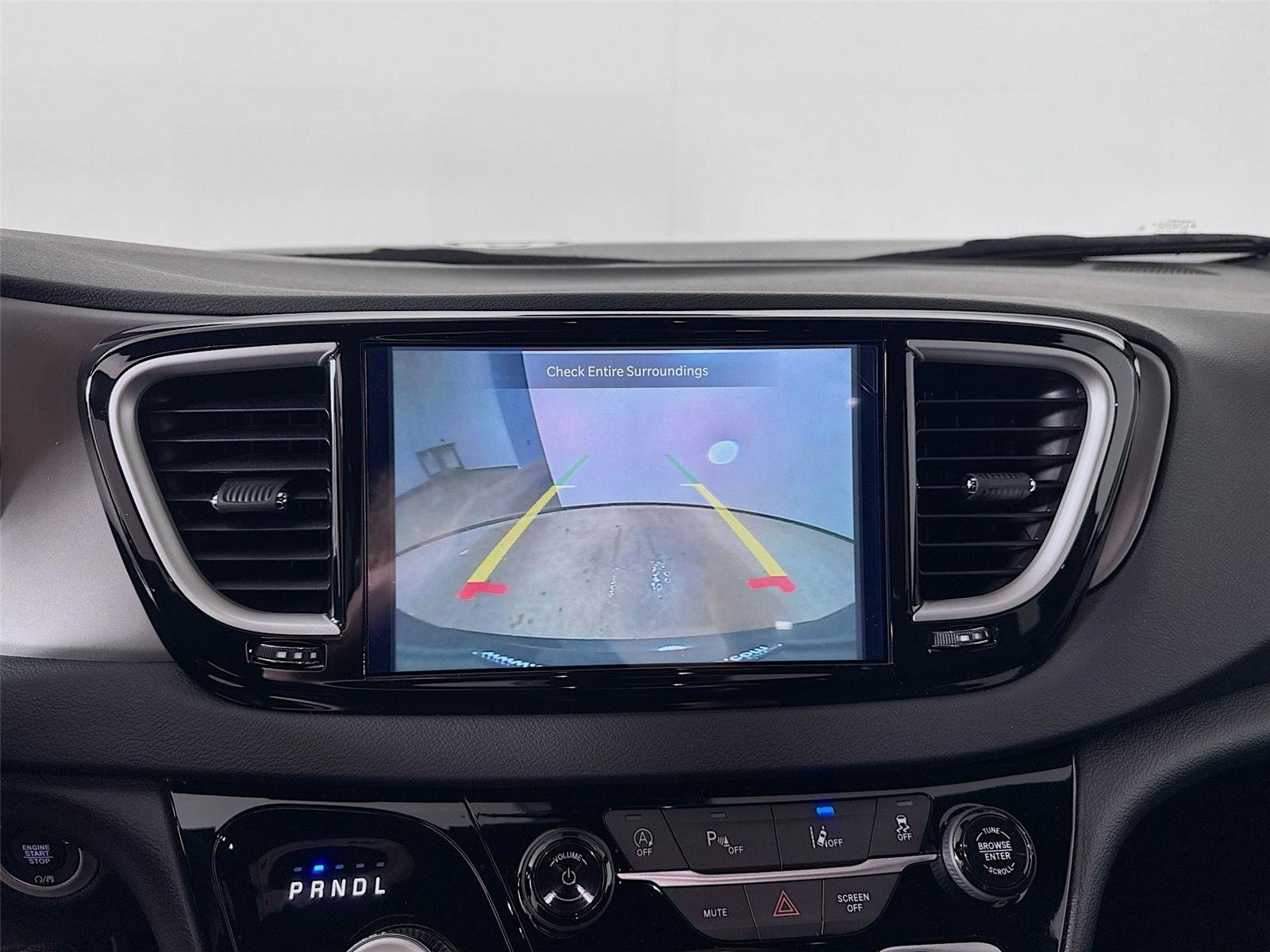 New 2027 Chrysler Pacifica LX FWD image 6