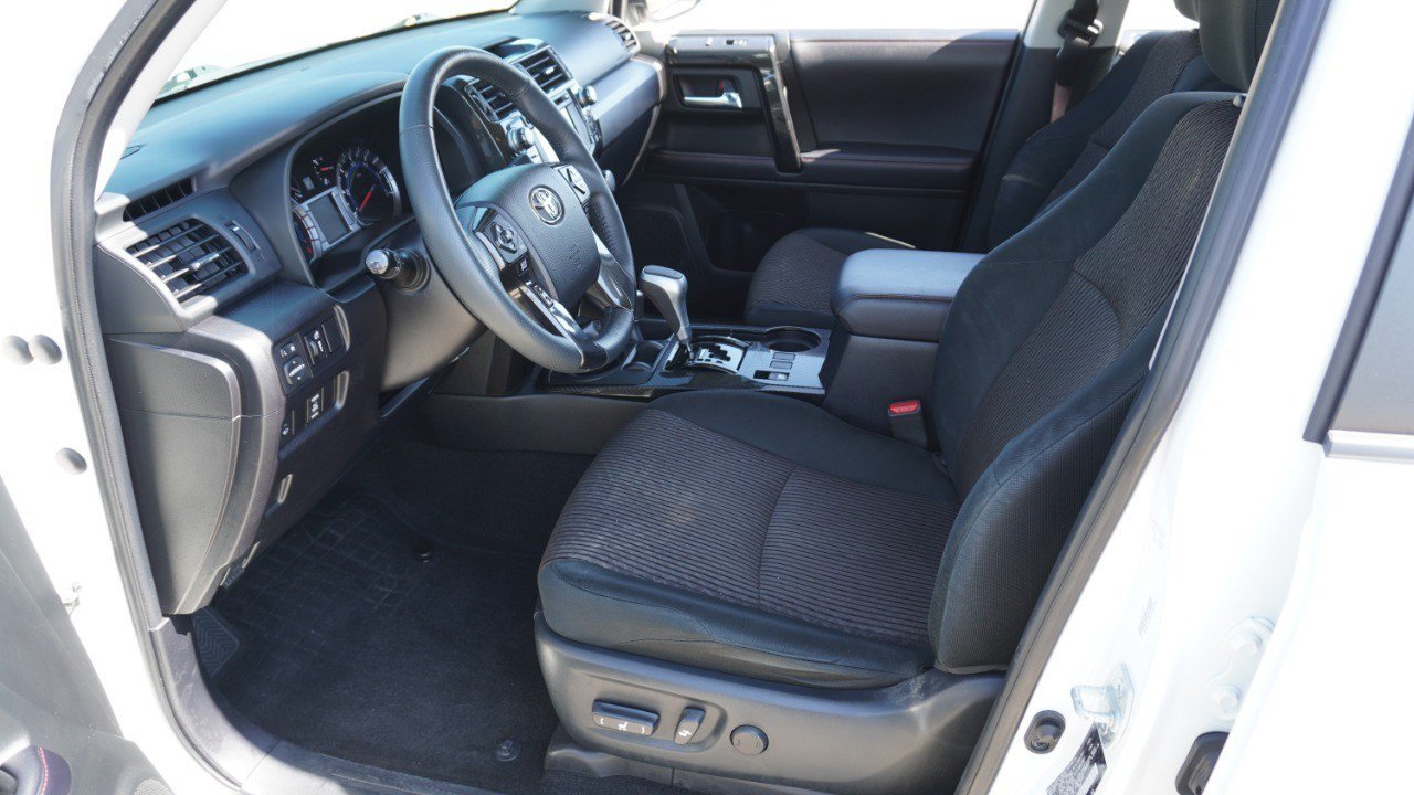 Used 2019 Toyota 4Runner TRD Off-Road AWD/4WD image 13
