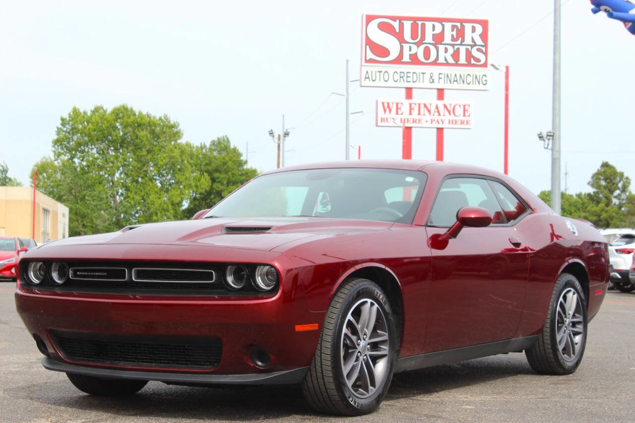 Used 2019 Dodge Challenger SXT w/ Cold Weather Group AWD/4WD image 7