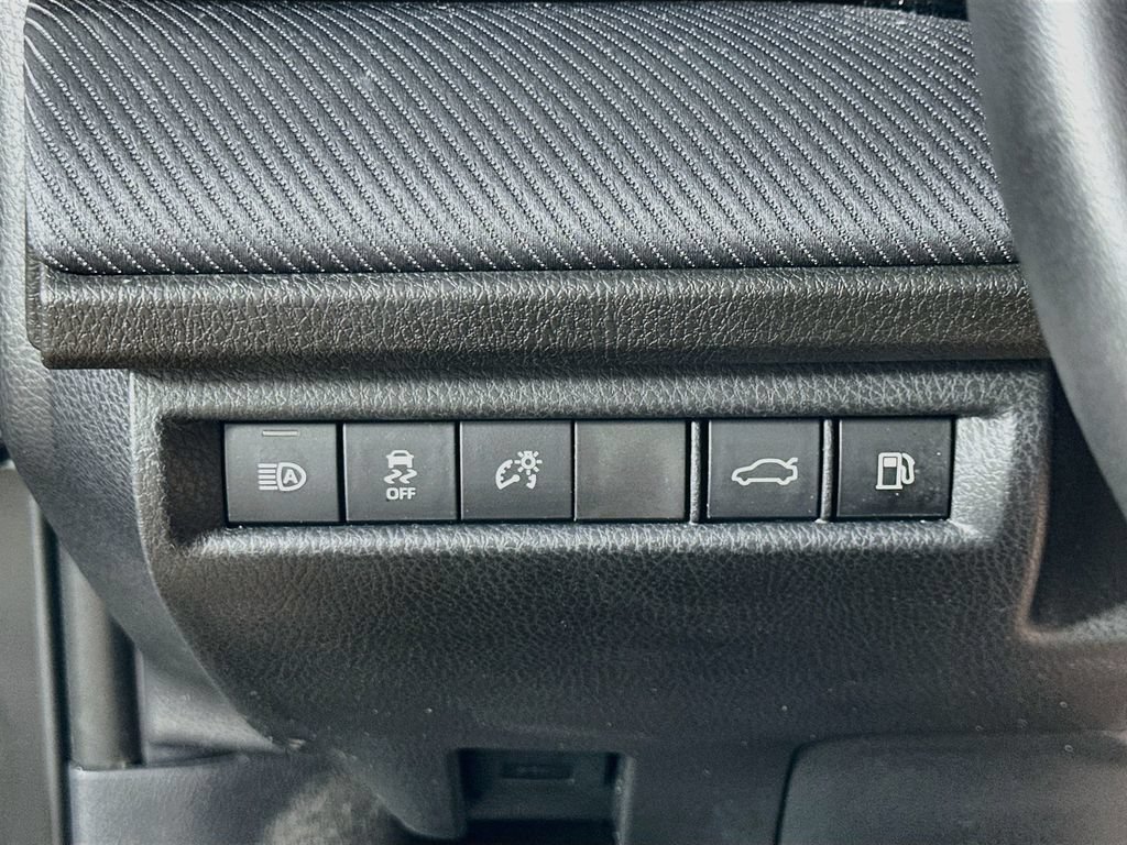 Used 2026 Toyota Camry SE FWD image 19
