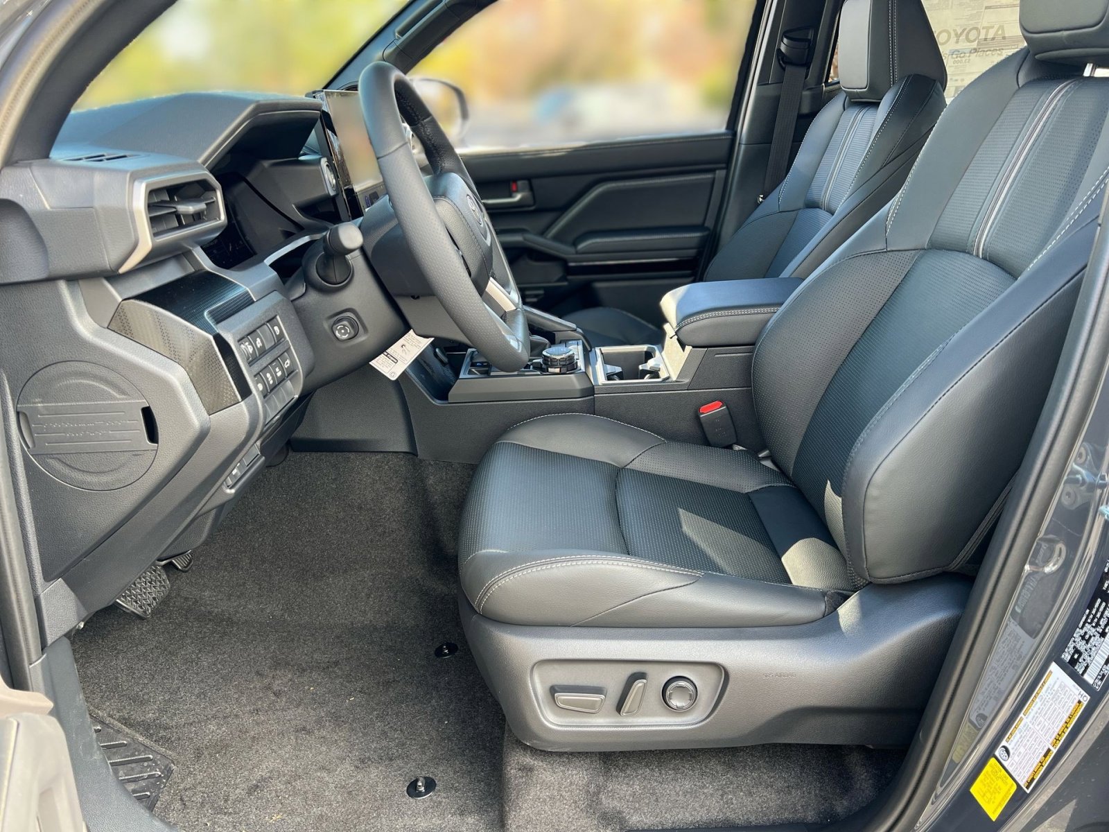 New 2025 Toyota 4Runner Limited image 7