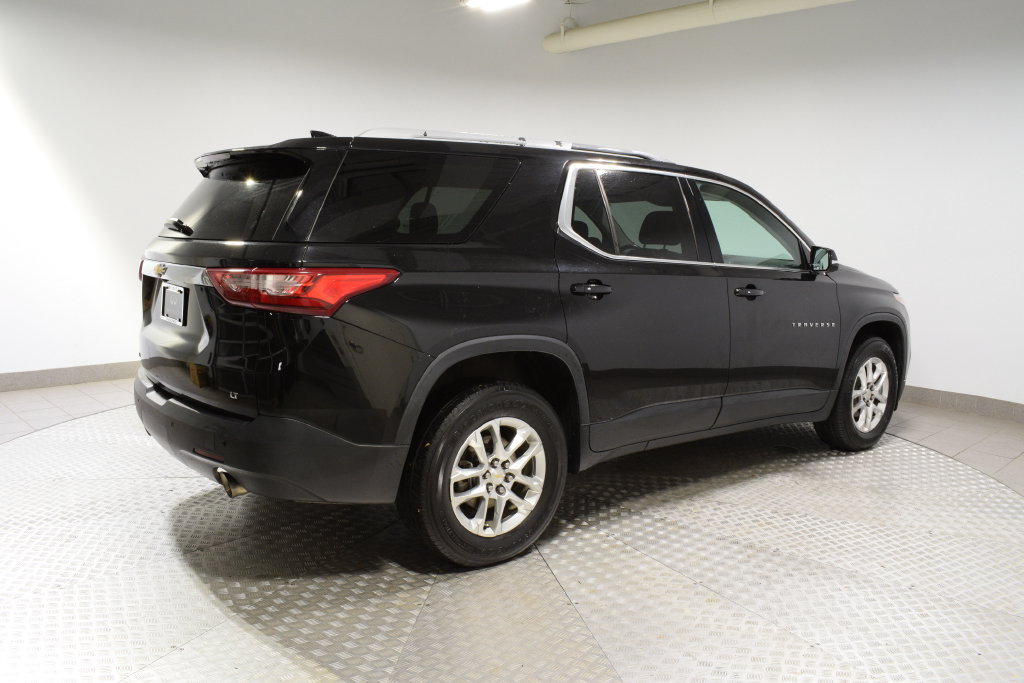 Used 2018 Chevrolet Traverse LT FWD image 9