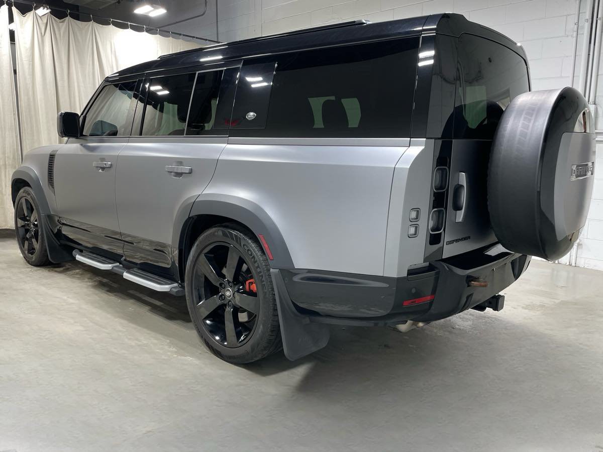 Used 2023 Land Rover Defender 130 X AWD/4WD image 5