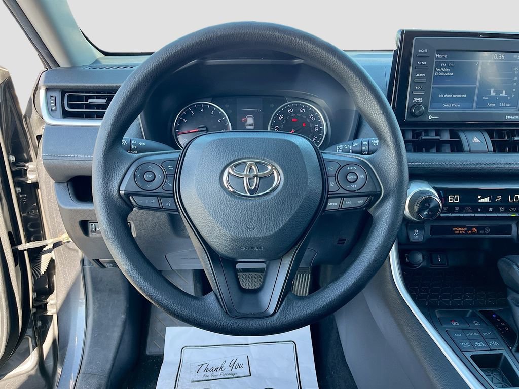 Used 2022 Toyota RAV4 XLE image 11