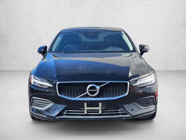 Used 2019 Volvo S60 T5 Momentum w/ Premium Package FWD image 2
