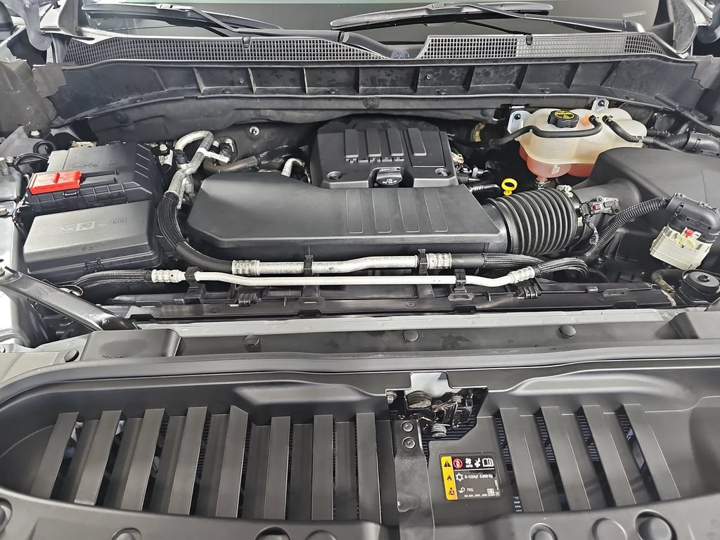 Certified 2024 Chevrolet Silverado 1500 LT AWD/4WD image 35