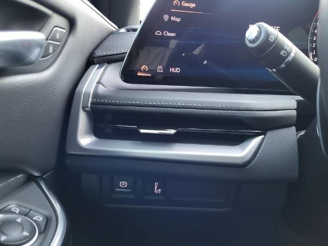 Used 2024 Cadillac XT4 Premium Luxury w/ Technology Package image 23