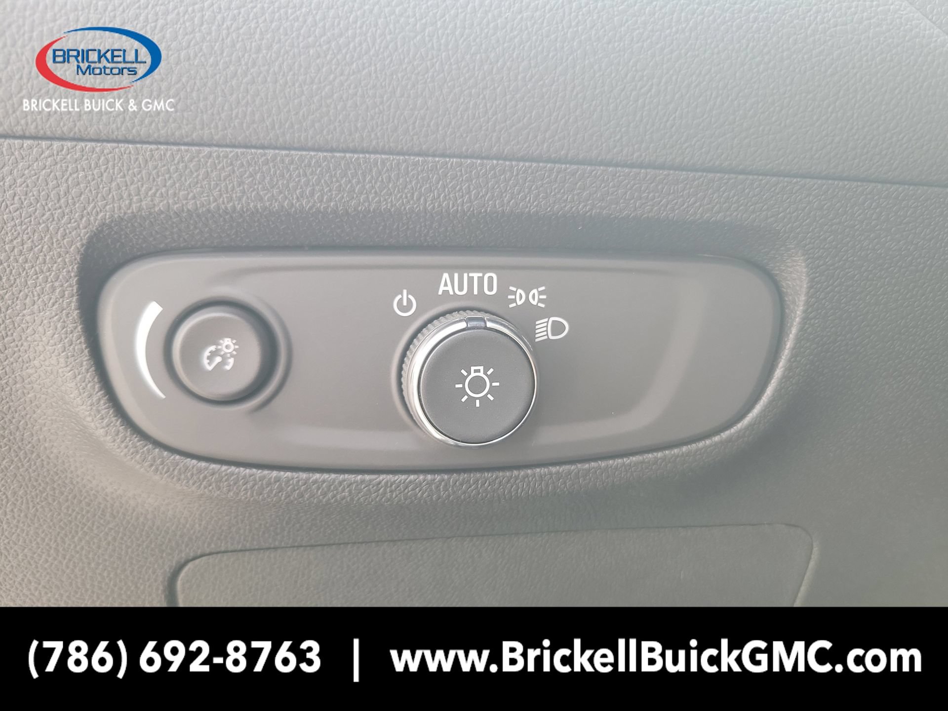 New 2026 Buick Encore GX Sport Touring w/ Comfort Package FWD image 23