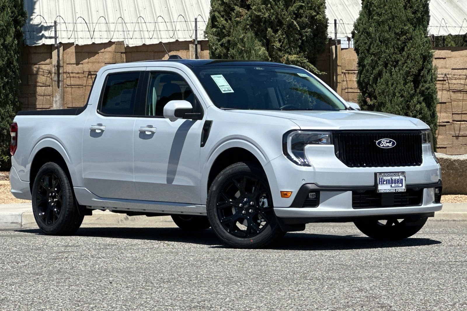 New 2026 Ford Maverick Lobo AWD/4WD image 2