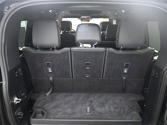 Used 2024 Land Rover Defender 130 X image 24