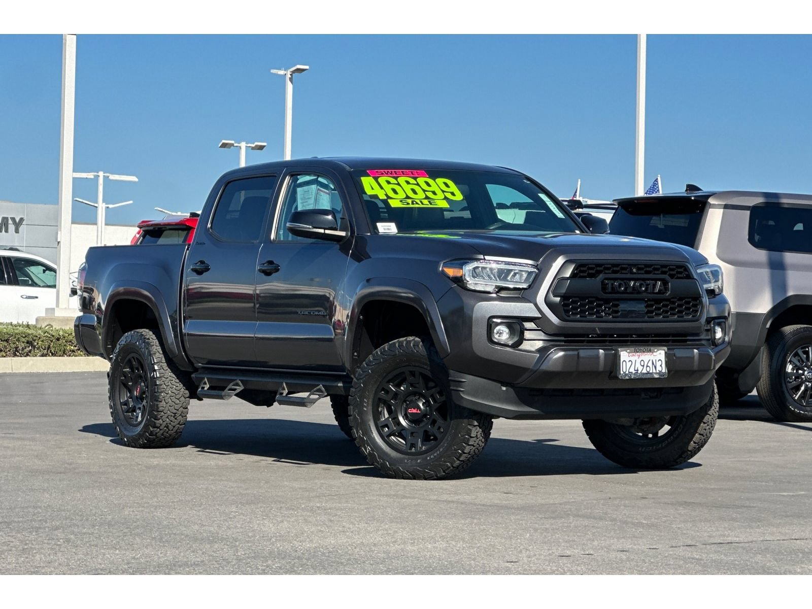 Used 2022 Toyota Tacoma Limited w/ Nightshade Package AWD/4WD image 2
