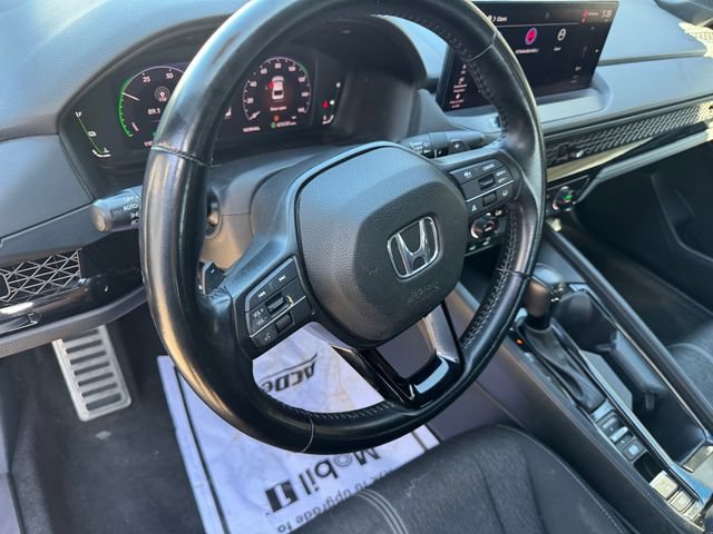Used 2024 Honda Accord Sport image 12