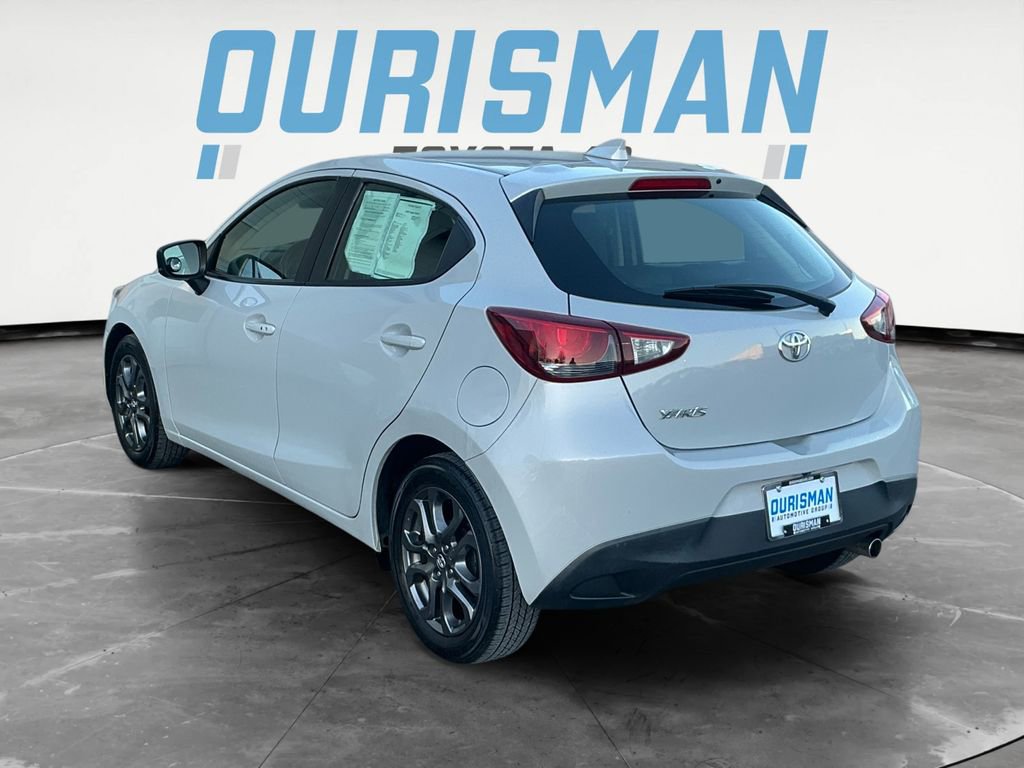 Used 2020 Toyota Yaris LE image 4