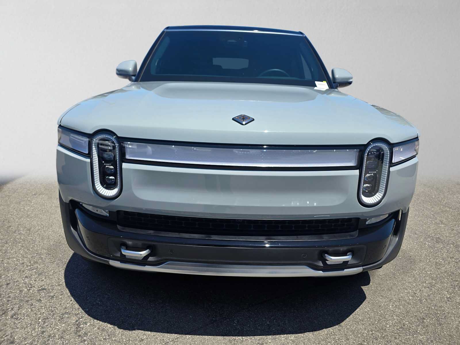 Used 2023 Rivian R1S Launch Edition AWD/4WD image 8