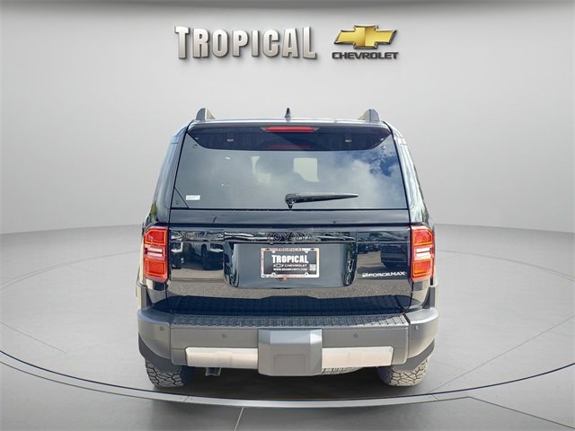 Used 2024 Toyota Land Cruiser image 4