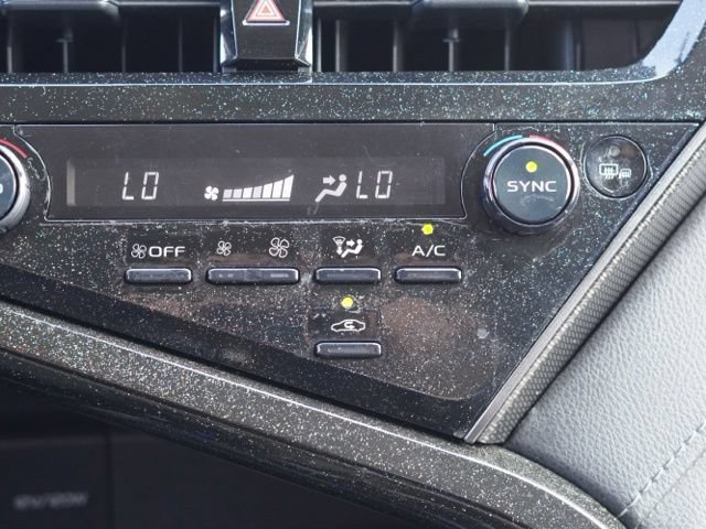 Used 2021 Toyota Camry XSE w/ Carpet Mat Package (TMS) FWD image 27