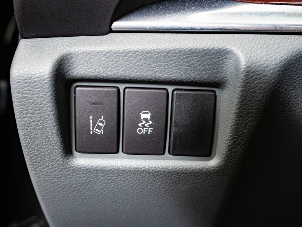 Used 2016 Acura MDX SH-AWD w/ Technology Package image 26