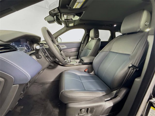 New 2026 Land Rover Range Rover Velar Dynamic SE image 11