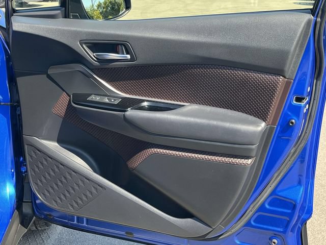 Used 2019 Toyota C-HR Limited FWD image 24